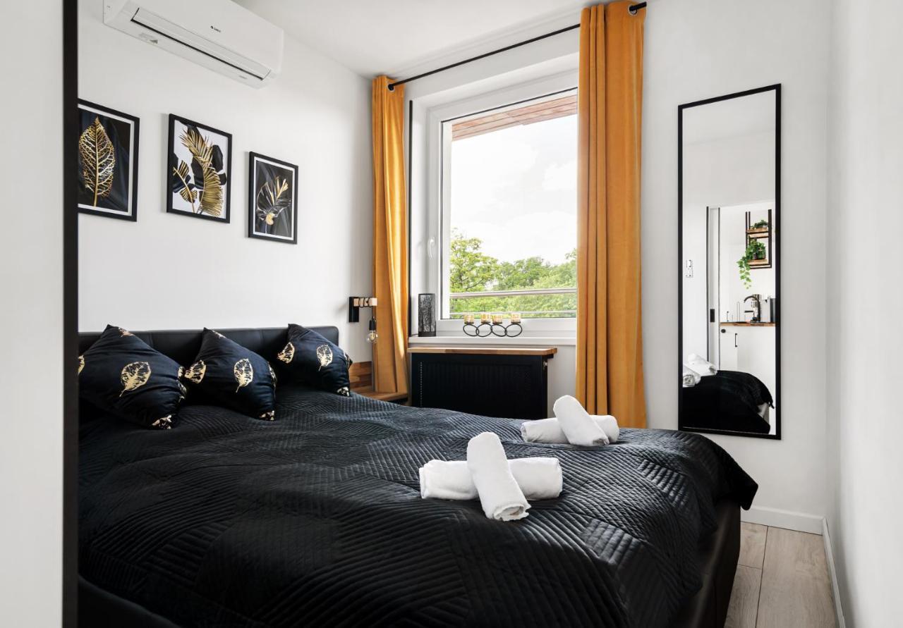 Apartament Sloneczny Planeta Apartment เมียลโน ภายนอก รูปภาพ