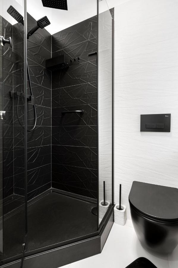Apartament Sloneczny Planeta Apartment เมียลโน ภายนอก รูปภาพ