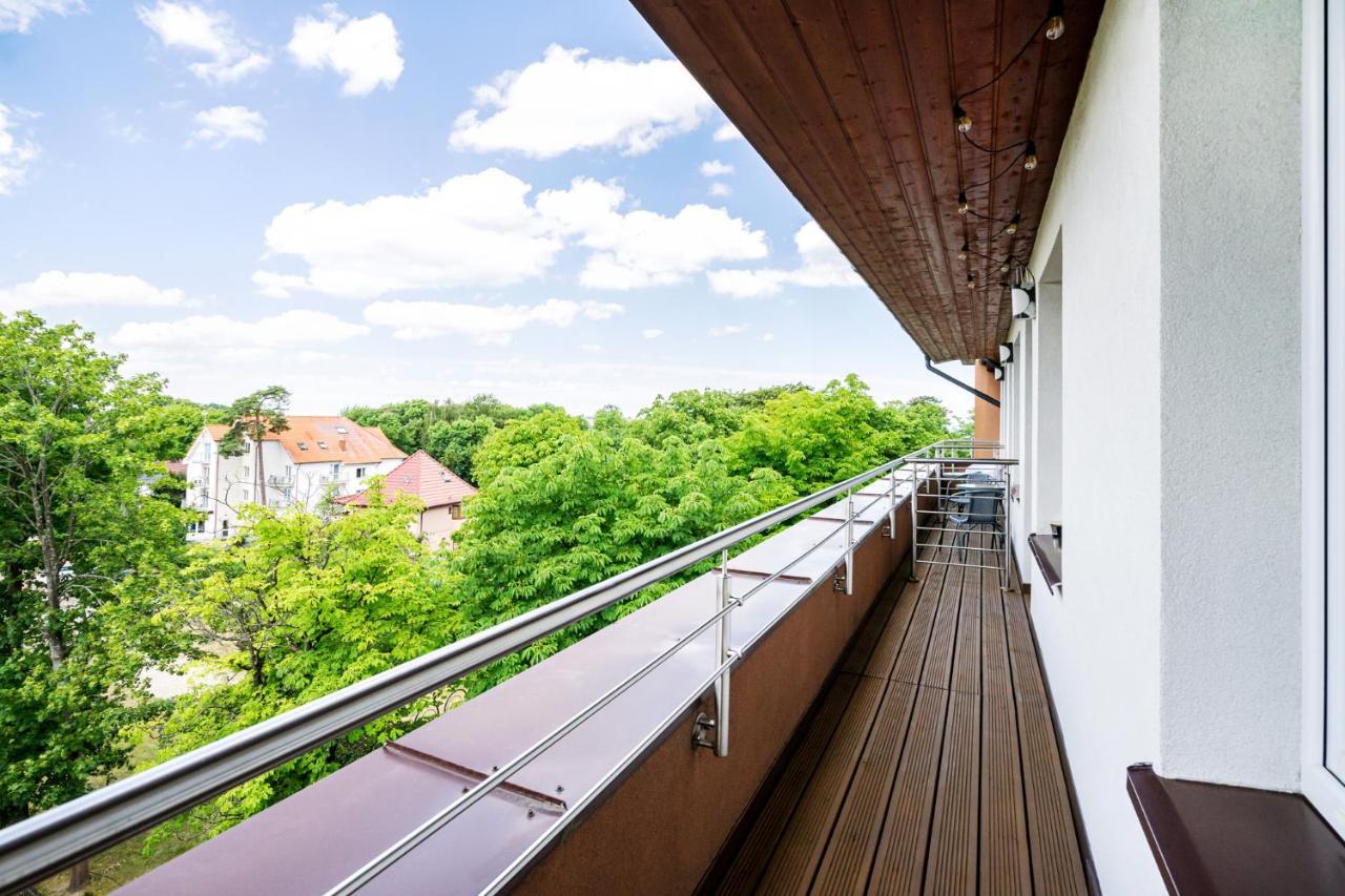 Apartament Sloneczny Planeta Apartment เมียลโน ภายนอก รูปภาพ