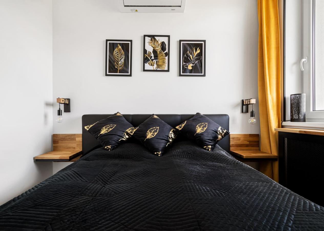 Apartament Sloneczny Planeta Apartment เมียลโน ภายนอก รูปภาพ